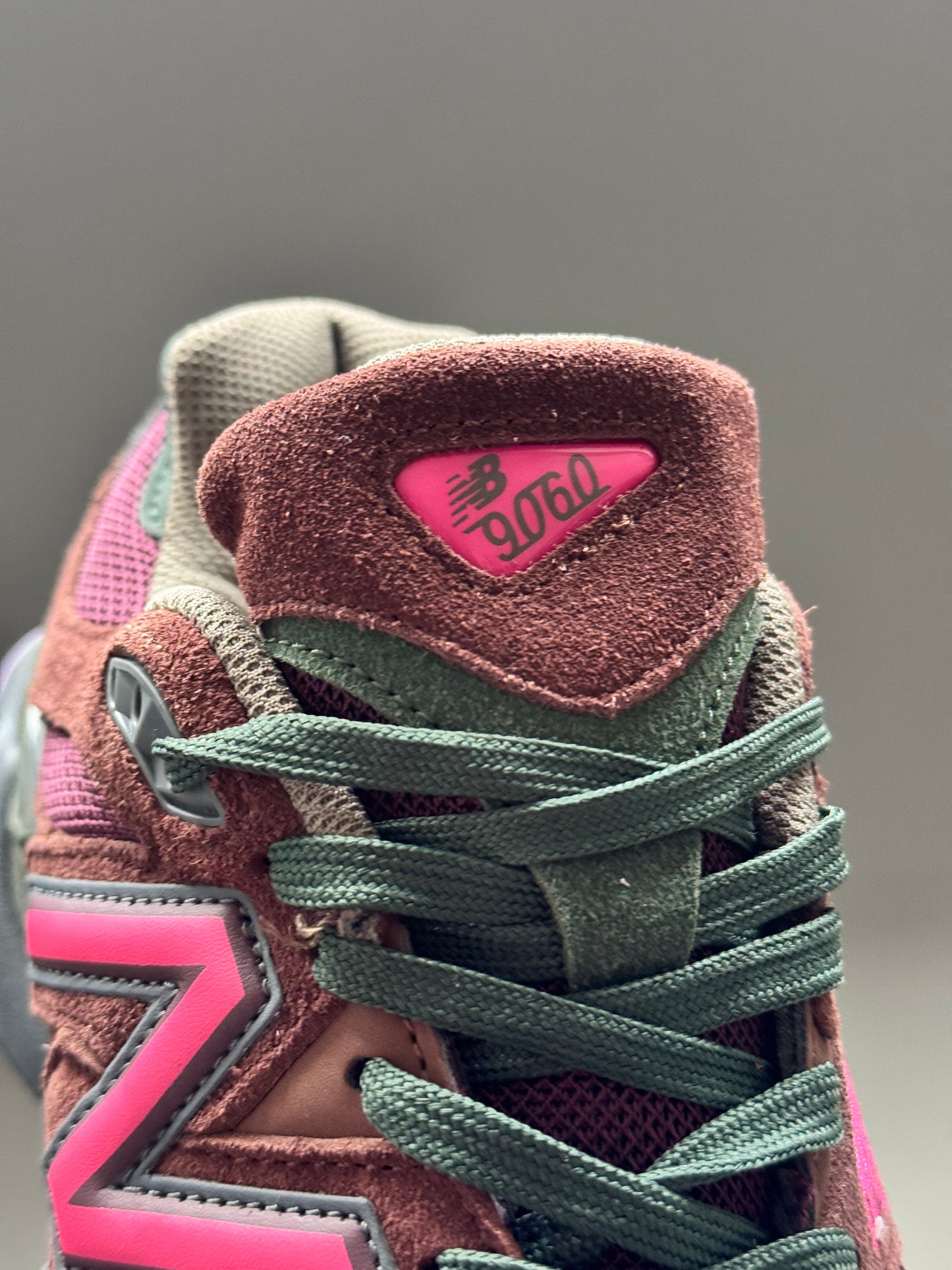 New Balance 9060