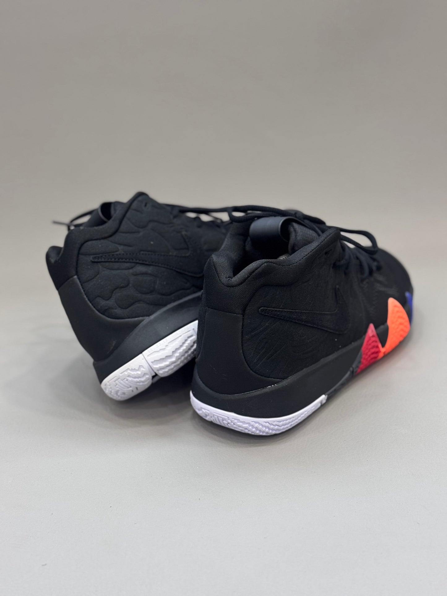 Nike Kyrie 4