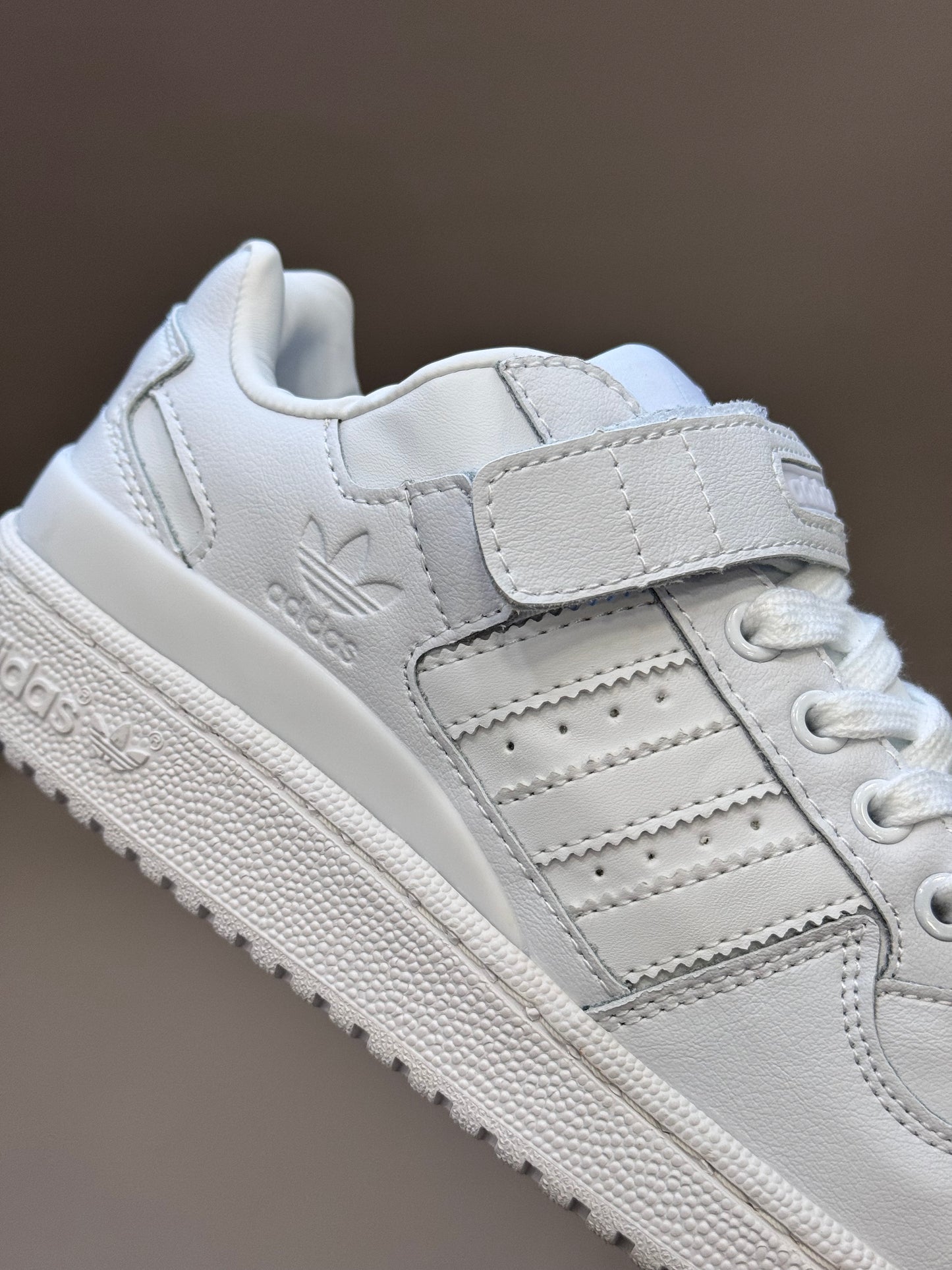 Adidas Forum Low Tiple White