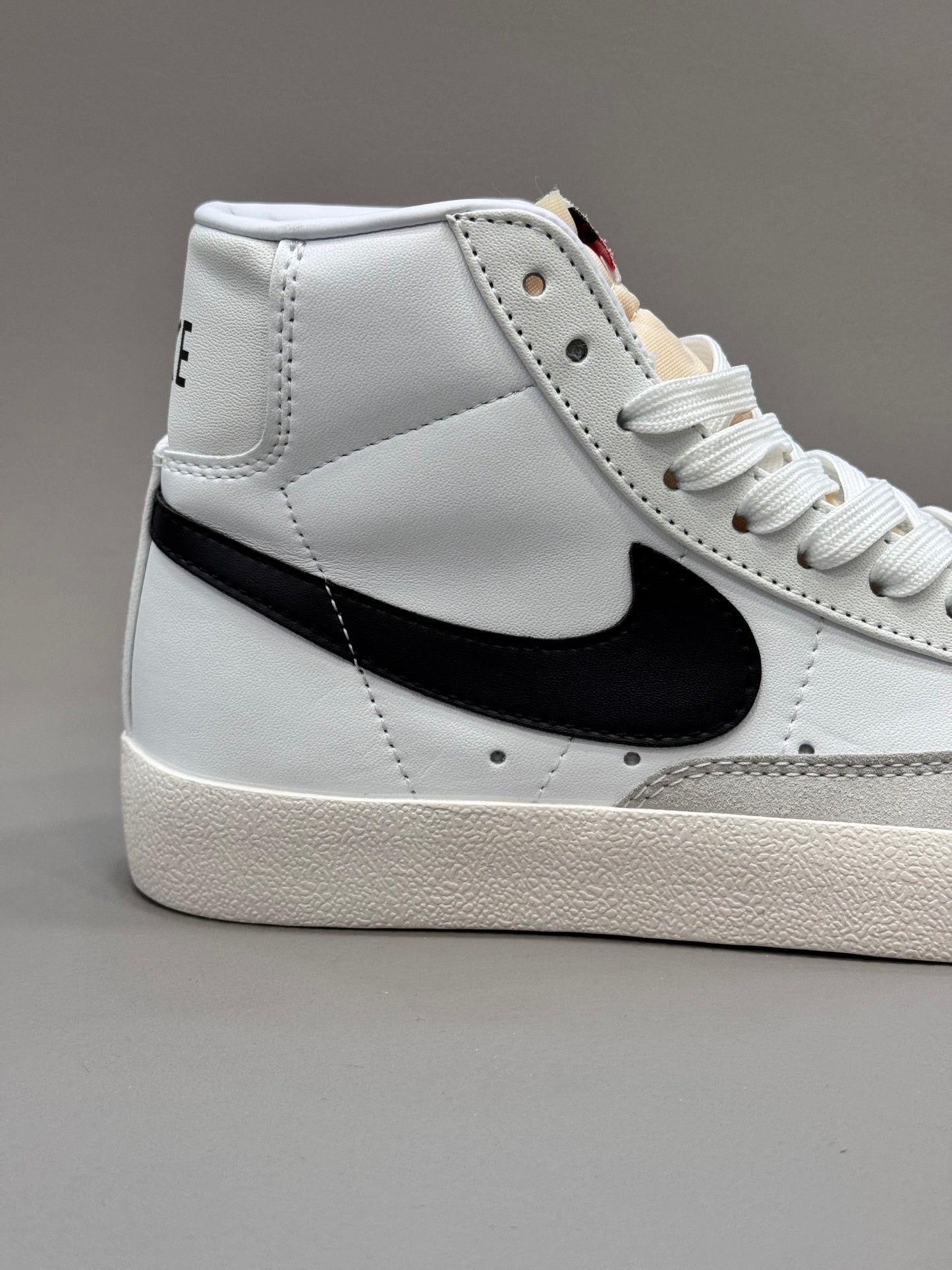 Nike Blazer Mid 77 Vintage