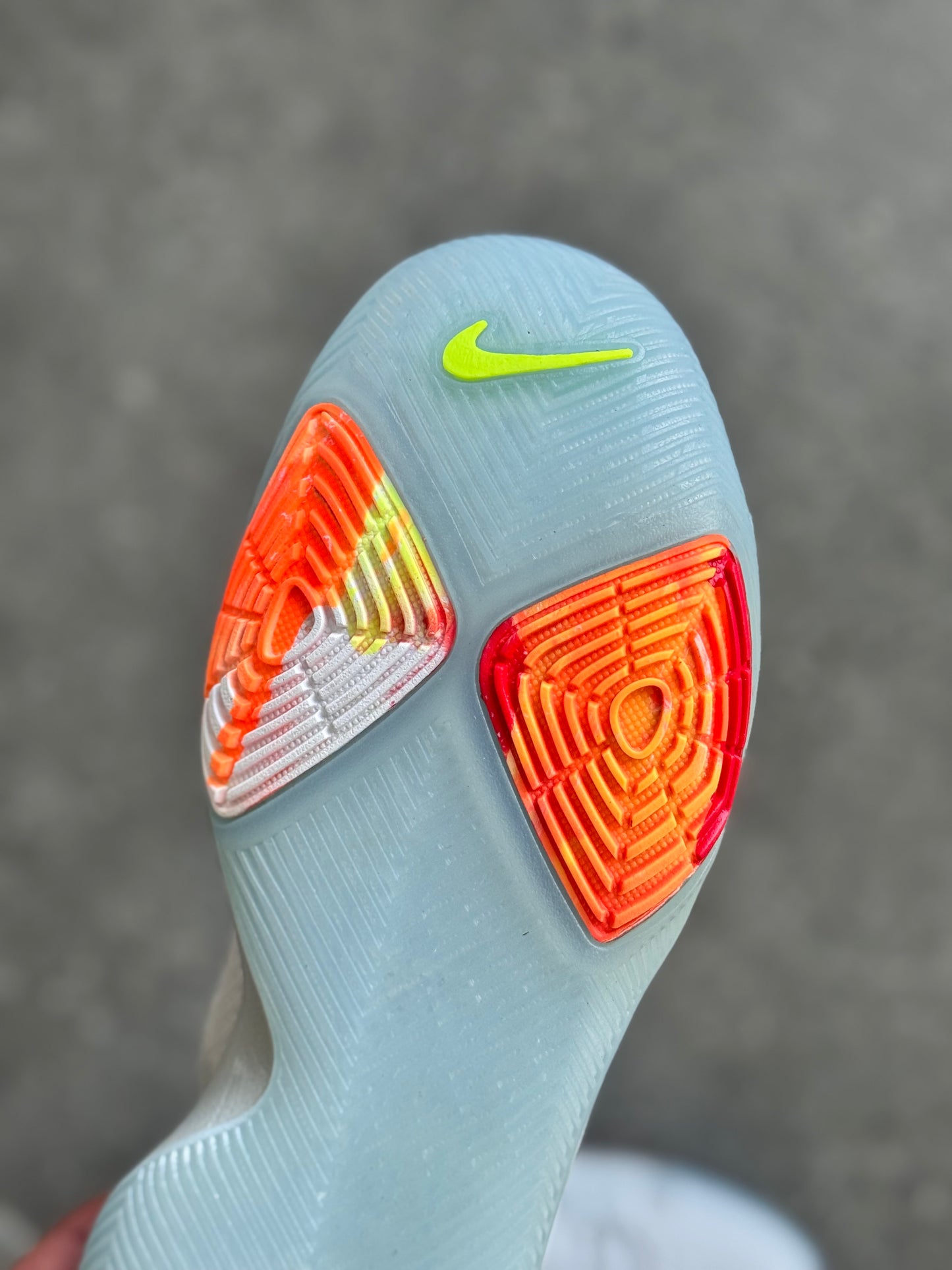 Nike Kyrie 3 Time To Shine