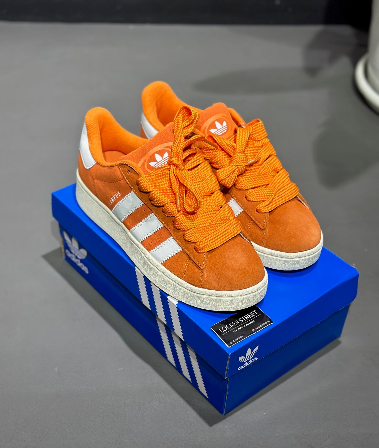 Adidas Campus 00s