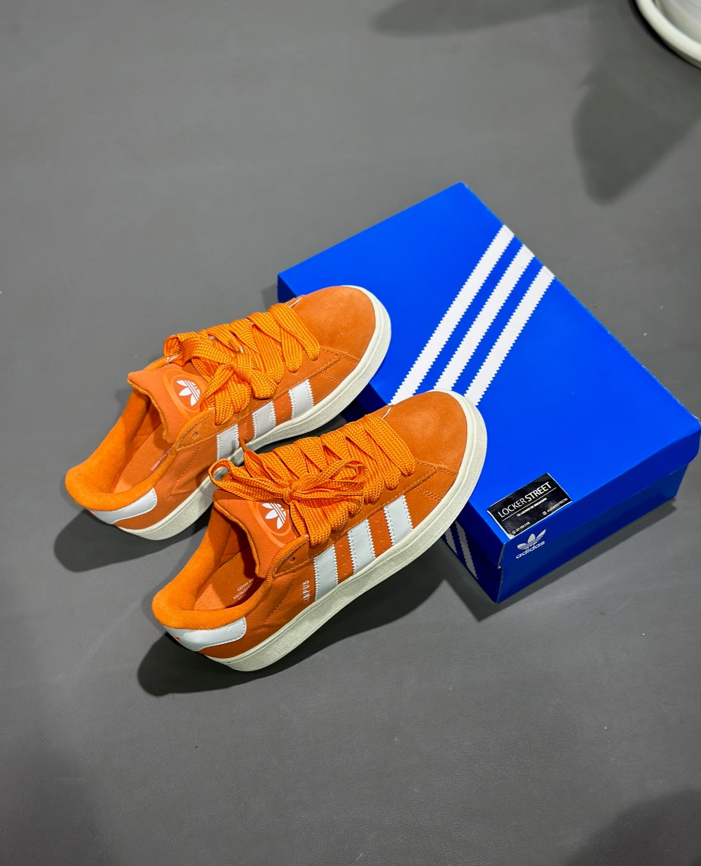 Adidas Campus 00s
