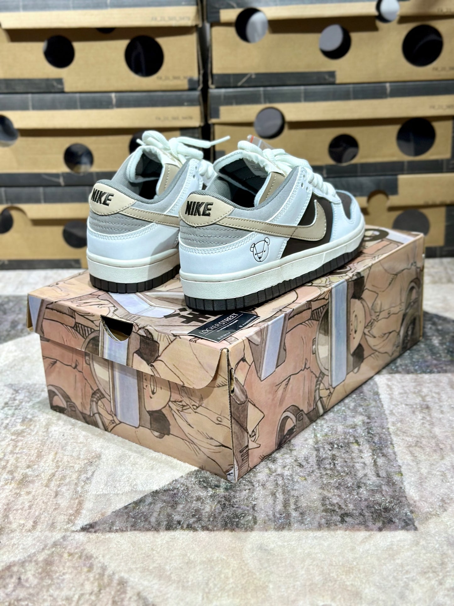 Nike Dunk SB low Otomo