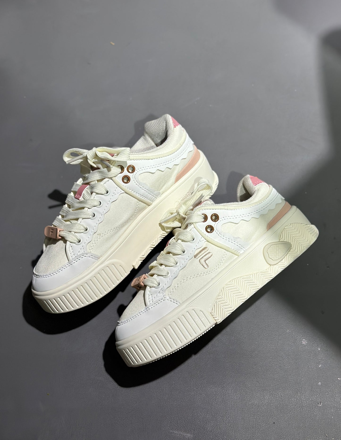 Fila Stack