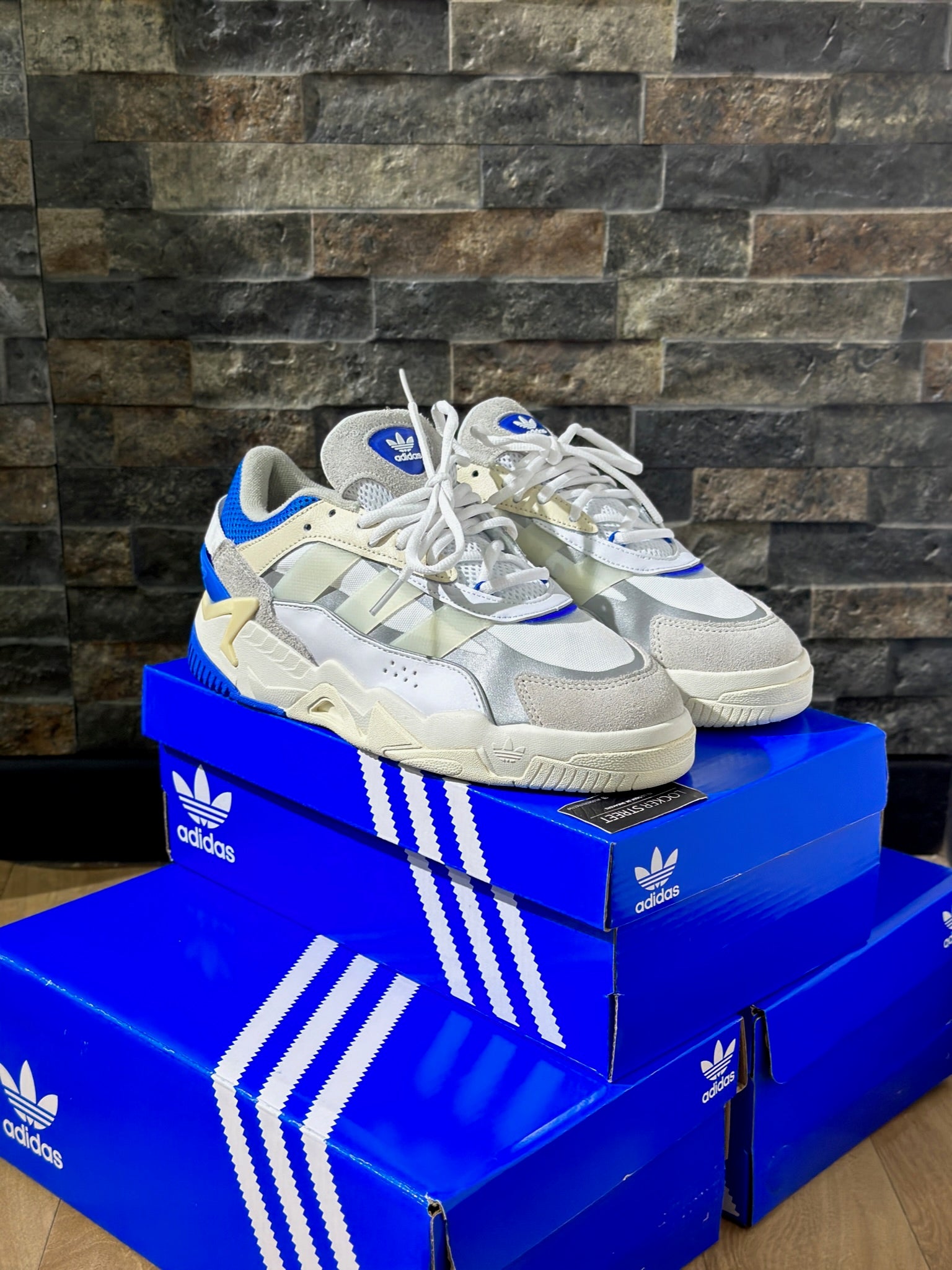 Adidas niteball - Main Image