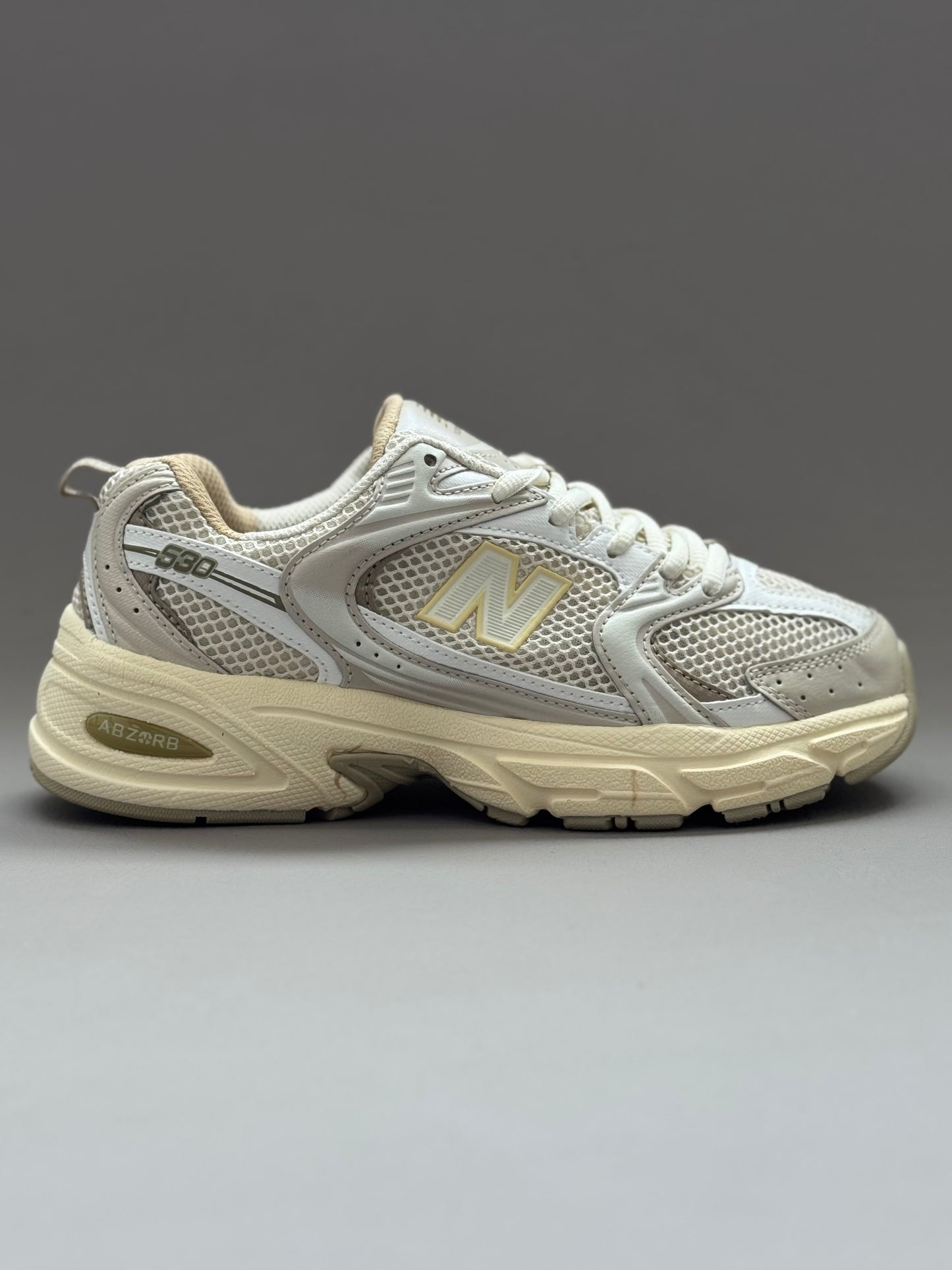 New Balance 530