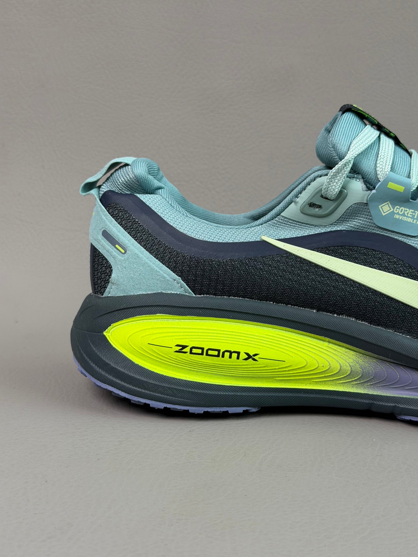 Nike Vomero 18 Gore-tex