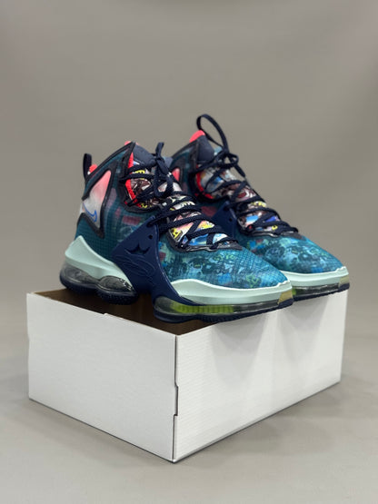 Nike LeBron 19 Fast Food Dutch