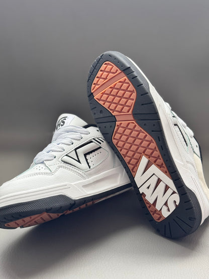 Vans Upland White Black