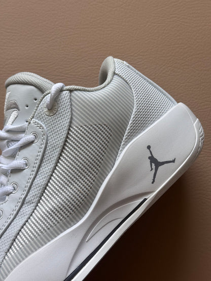 Jordan Luka 77