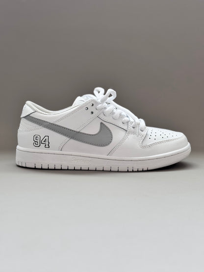 Nike Dunk Low x Supreme