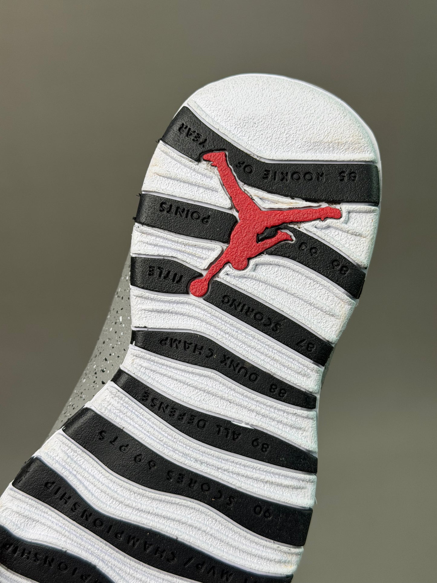 Air Jordan 10 Cement