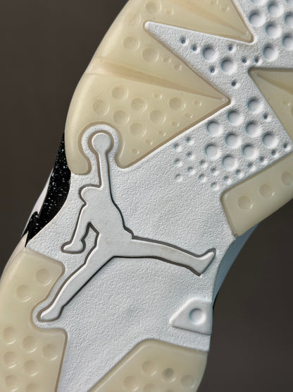 Air Jordan 6 Oreo