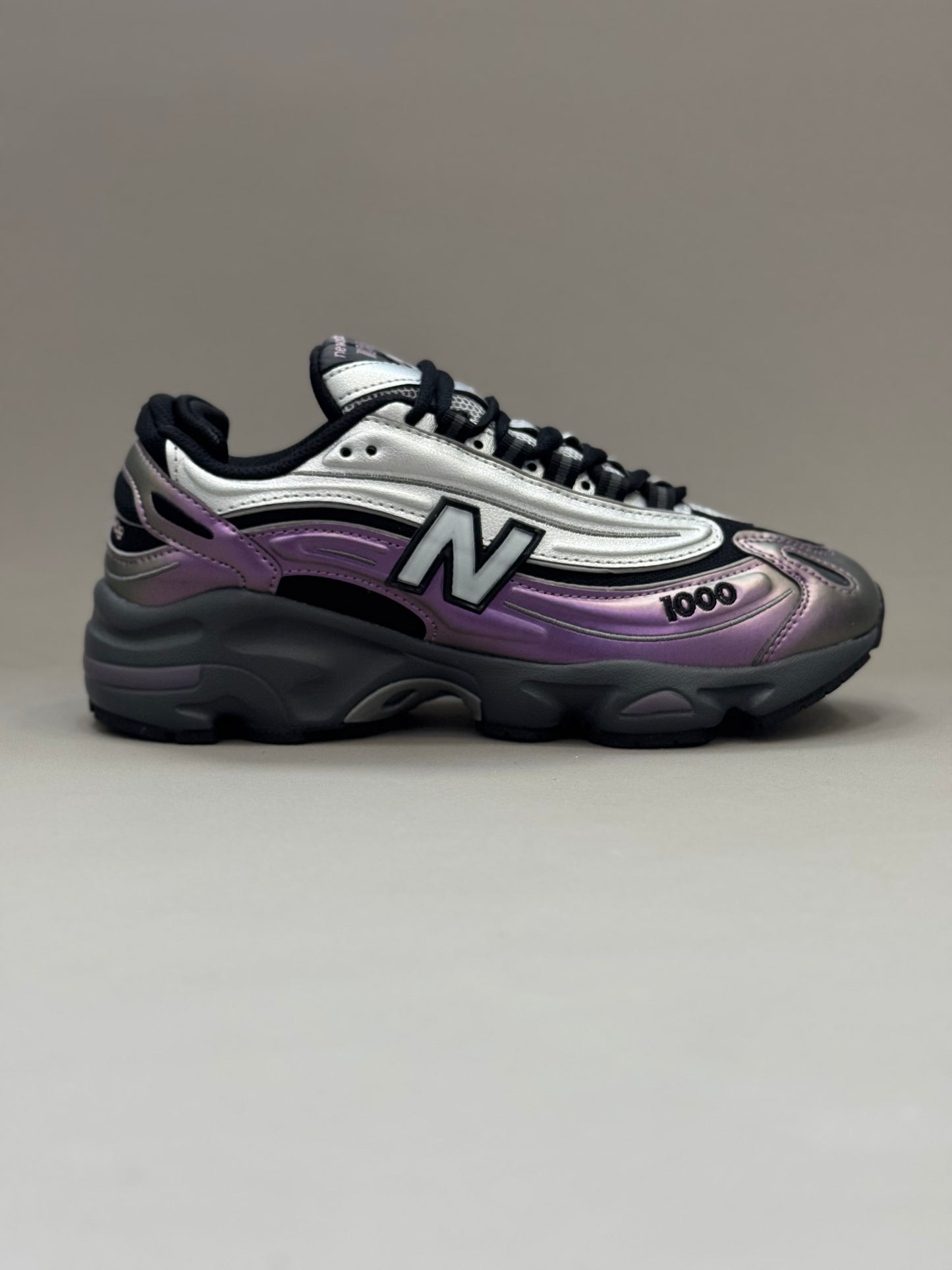New Balance 1000