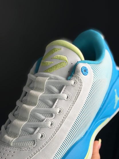 Jordan Luka 77  Navigator