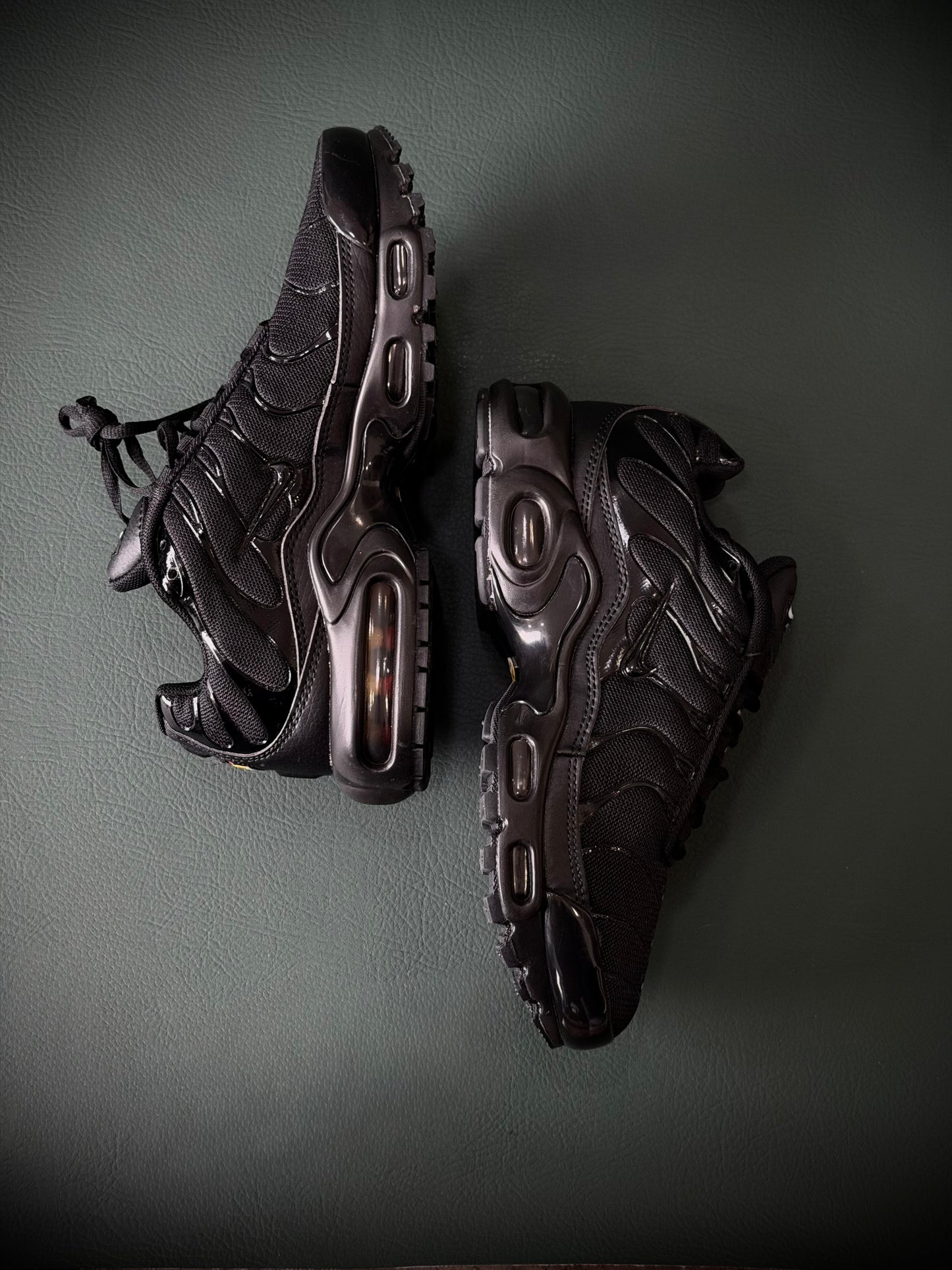 Nike Air Max Plus Triple Black