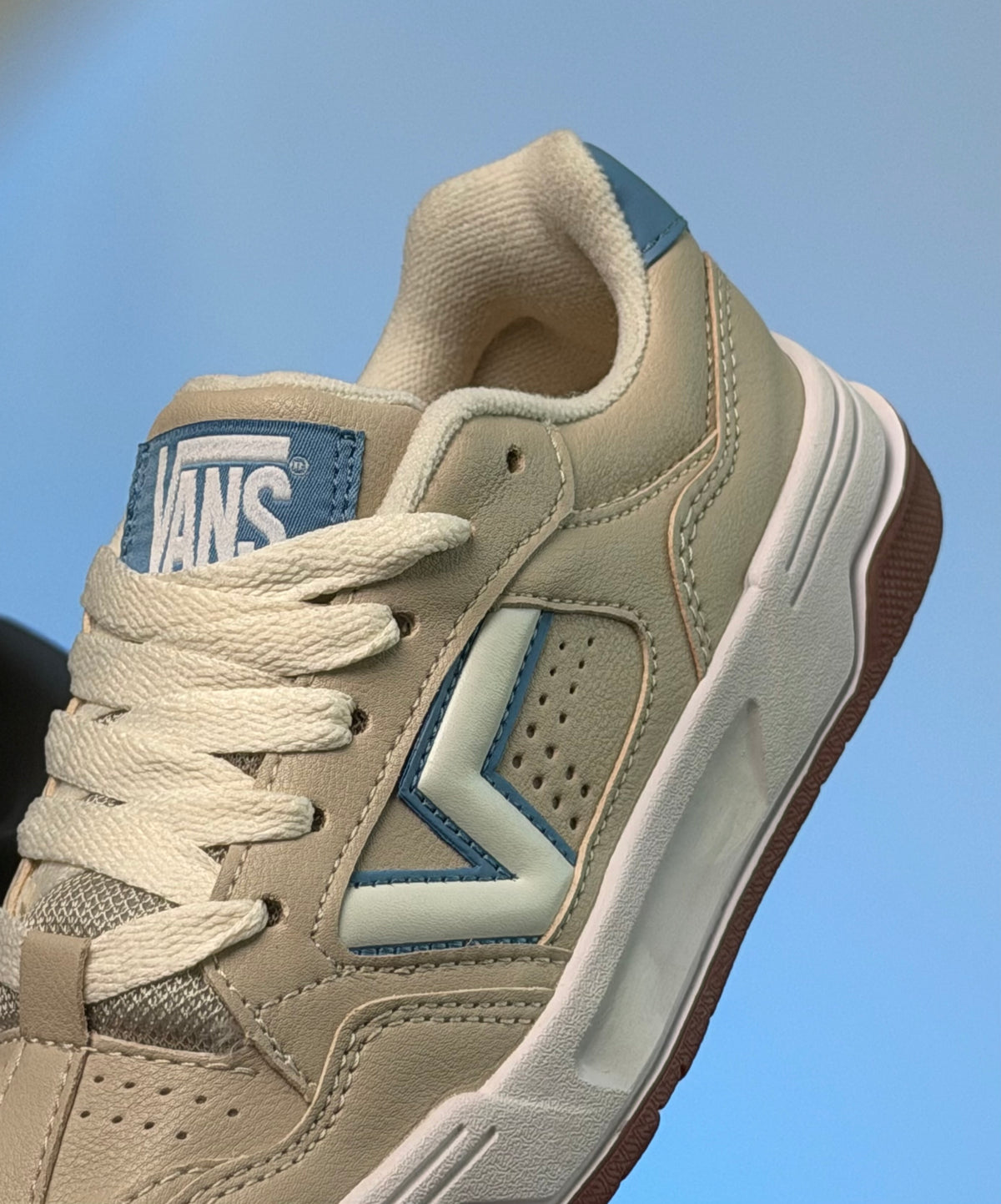 Vans Upland