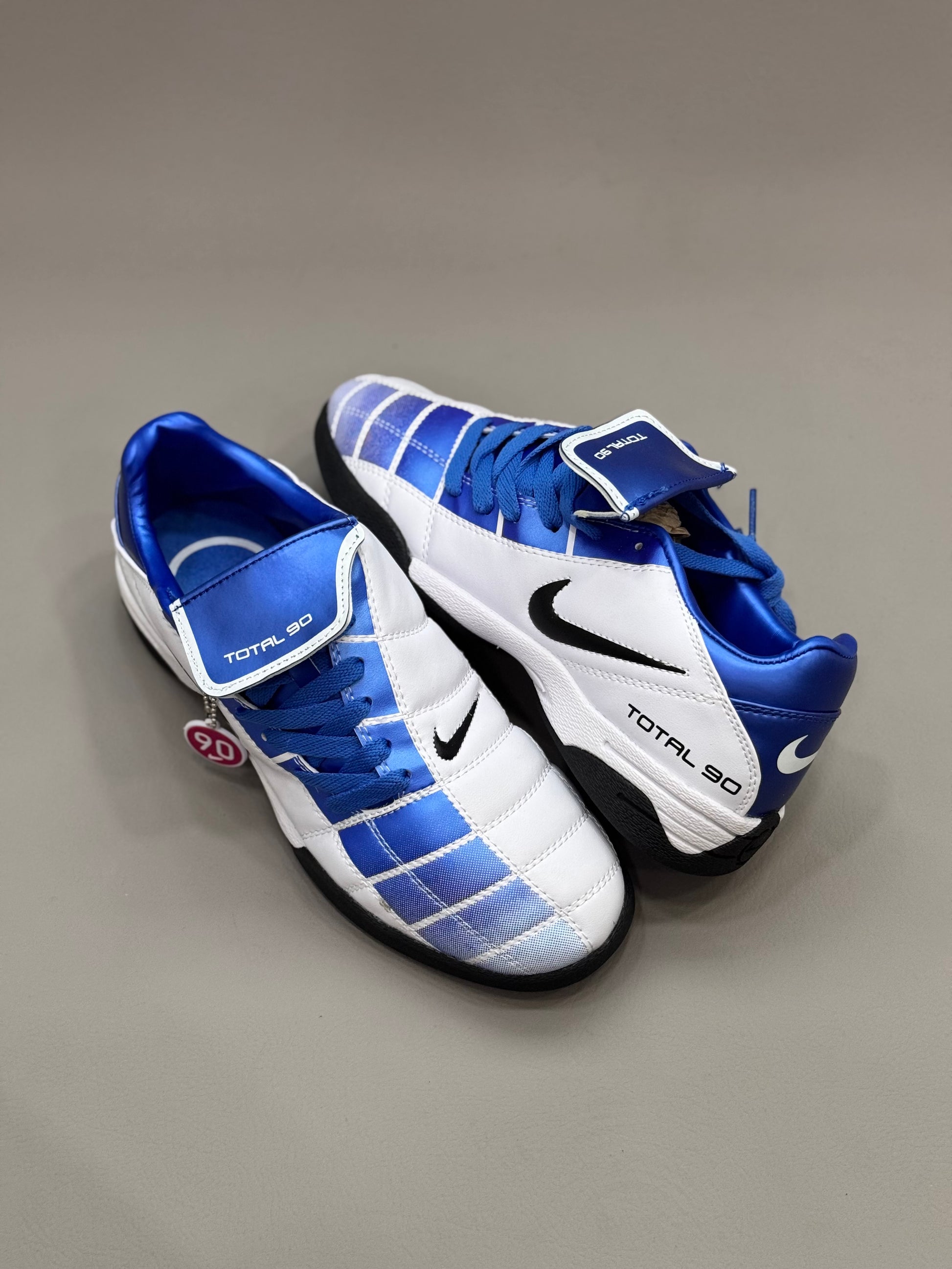 Nike Total 90