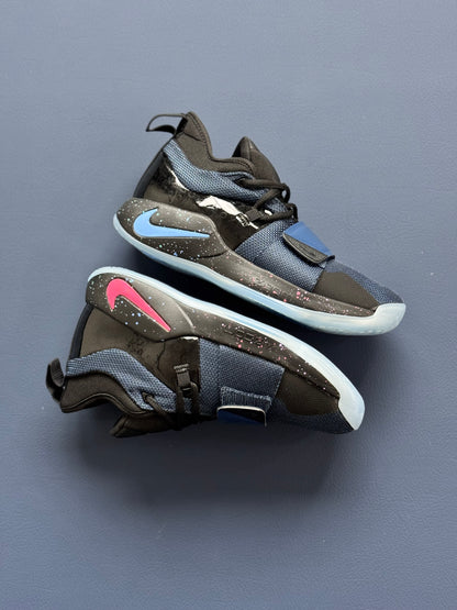 Nike PG2