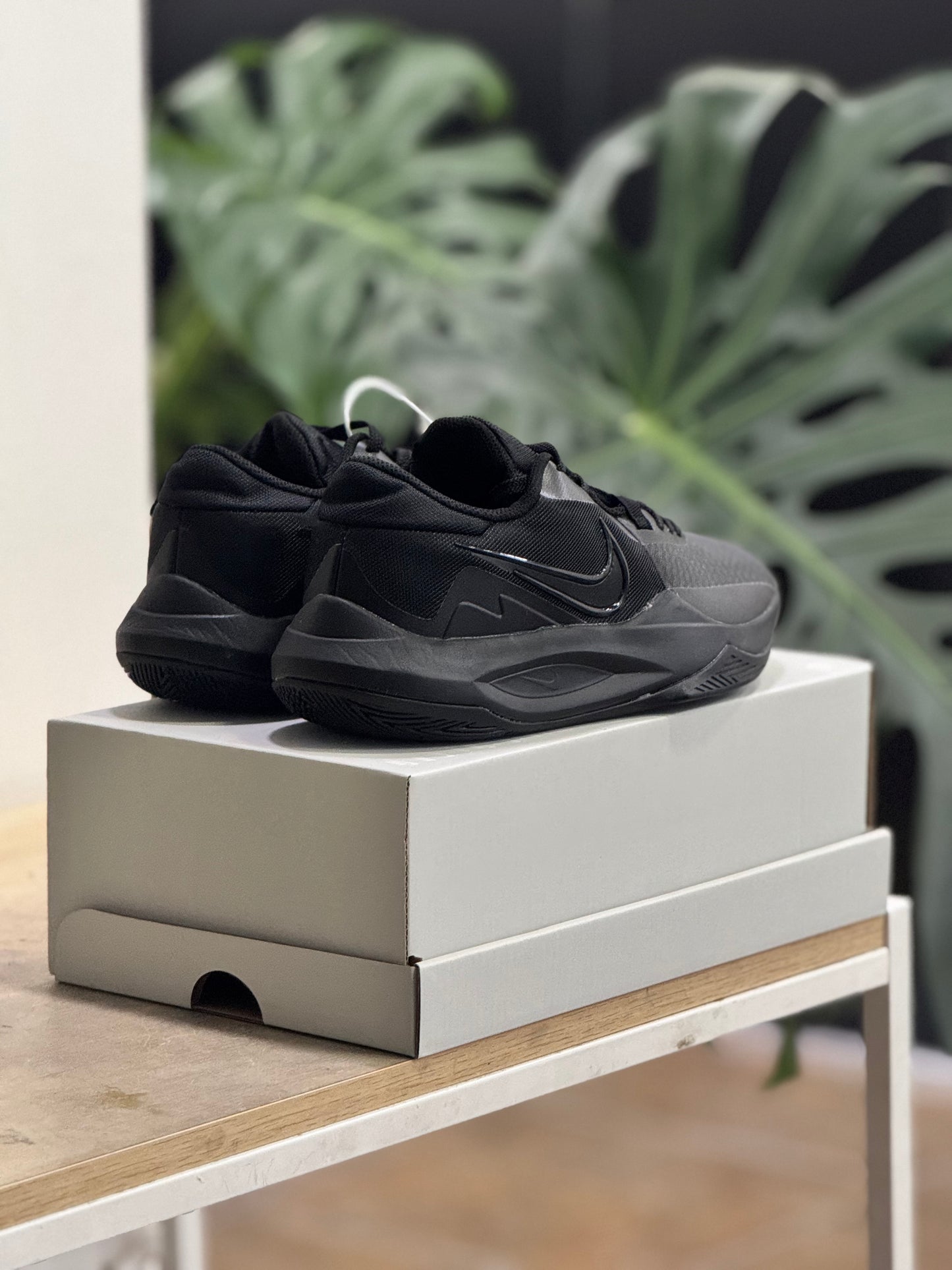 Nike Sabrina 2