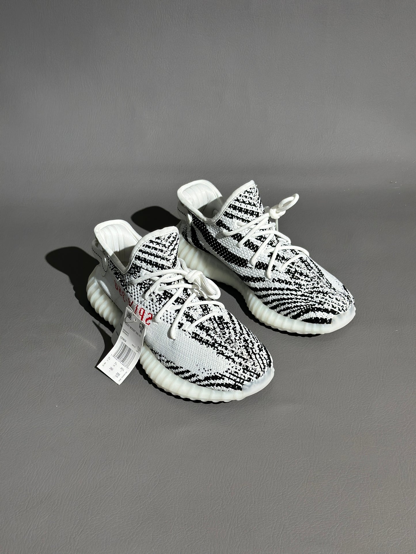 Yeezy Boost 350 V2 Zebra