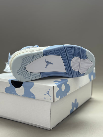 Air Jordan 4 Forget Me Not