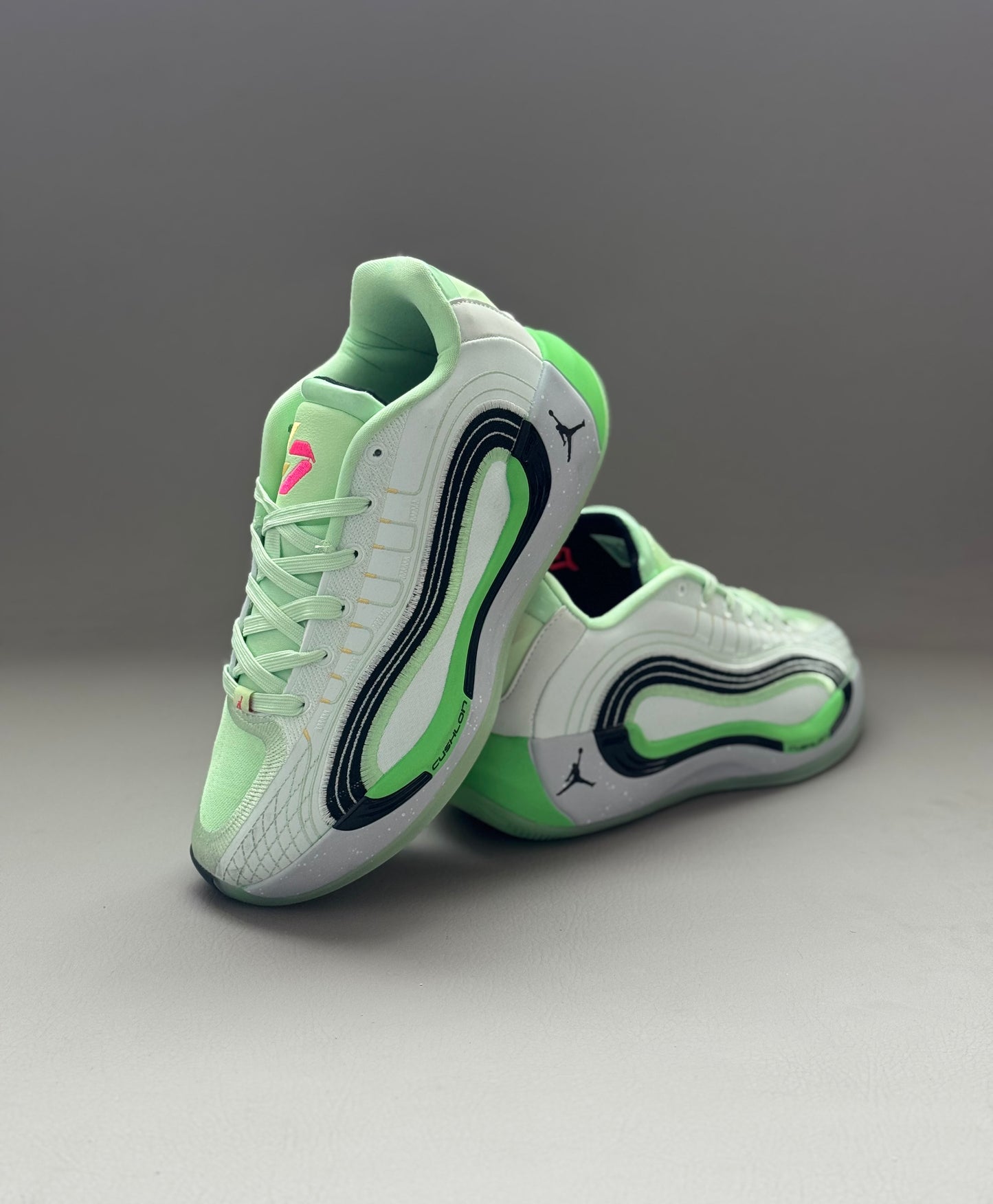 Jordan Luka 4