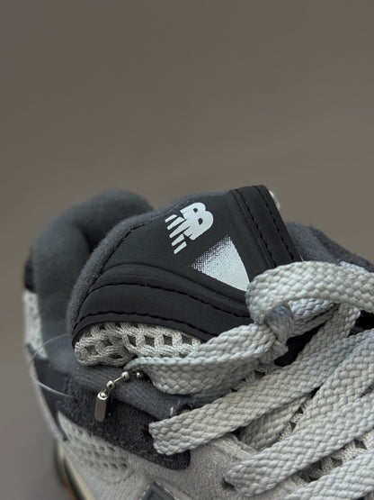 New Balance 2010