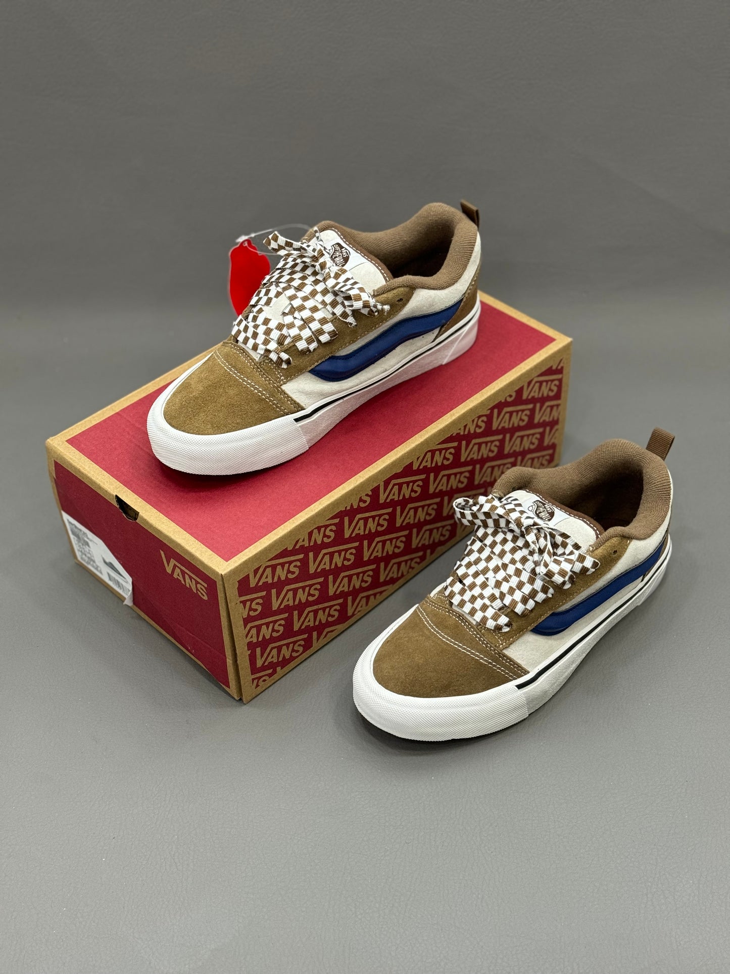 Vans Knu