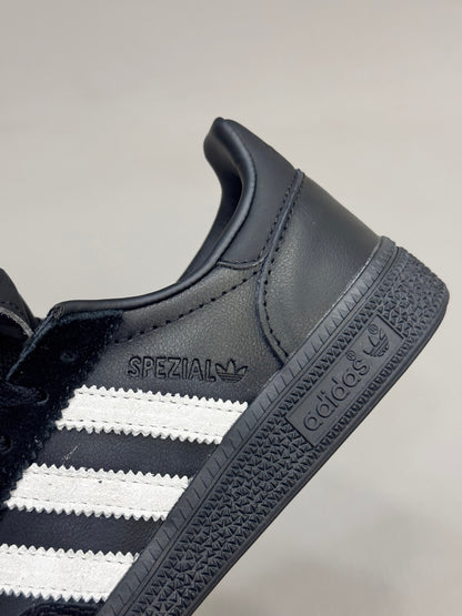 Adidas Spezial