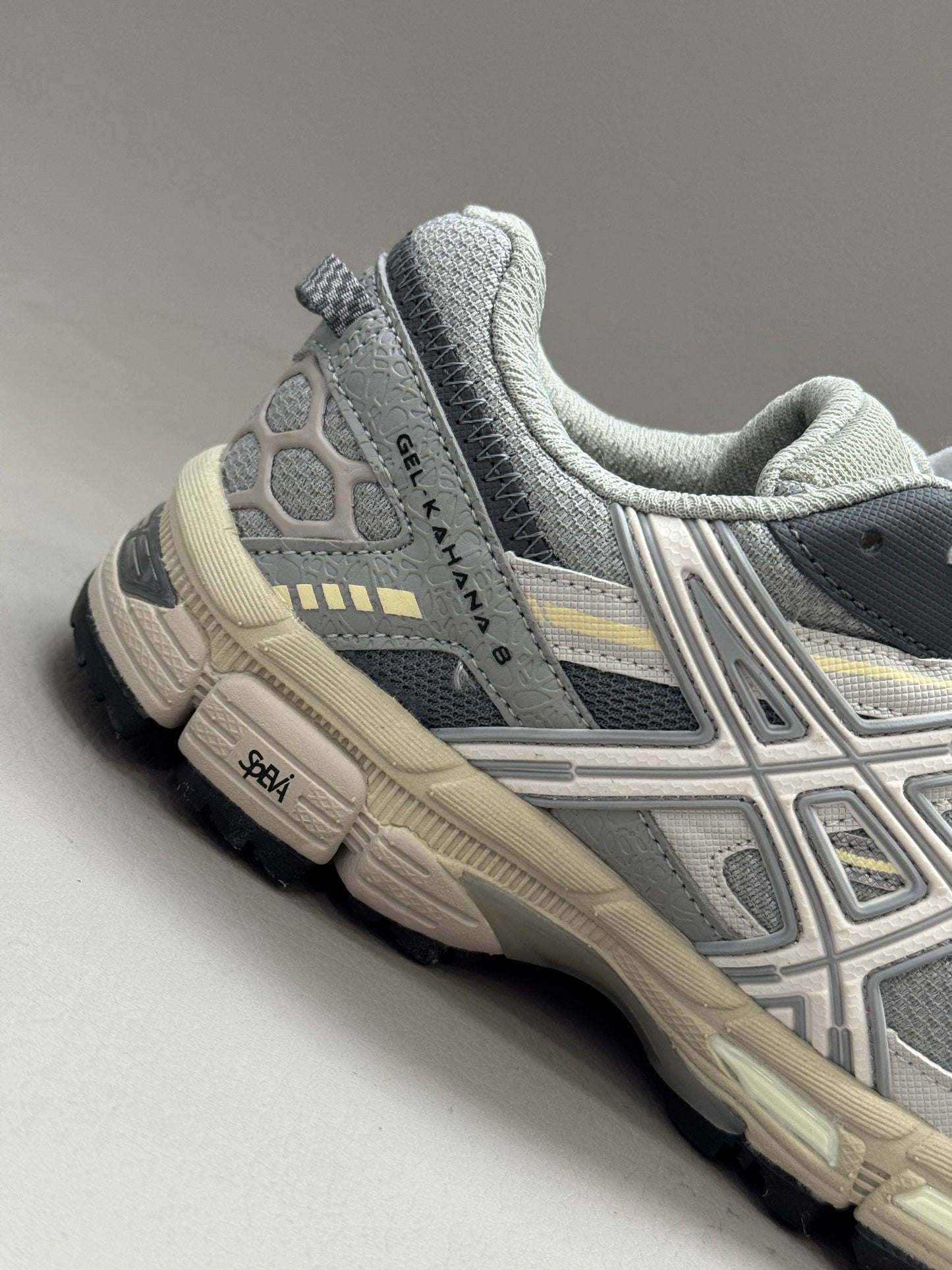 Asics Gel Kahana 8