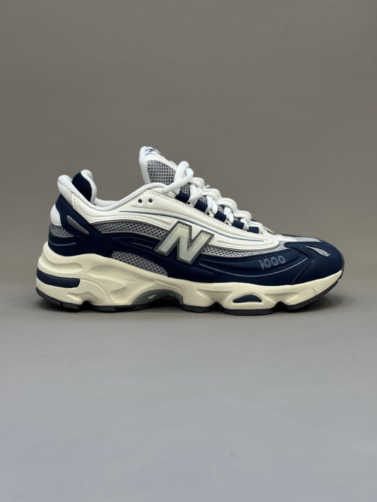 New Balance 1000