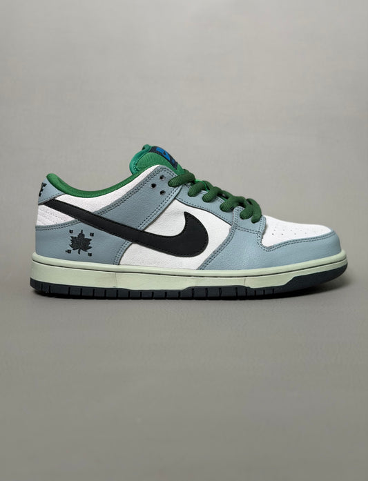 Nike SB Dunk Low