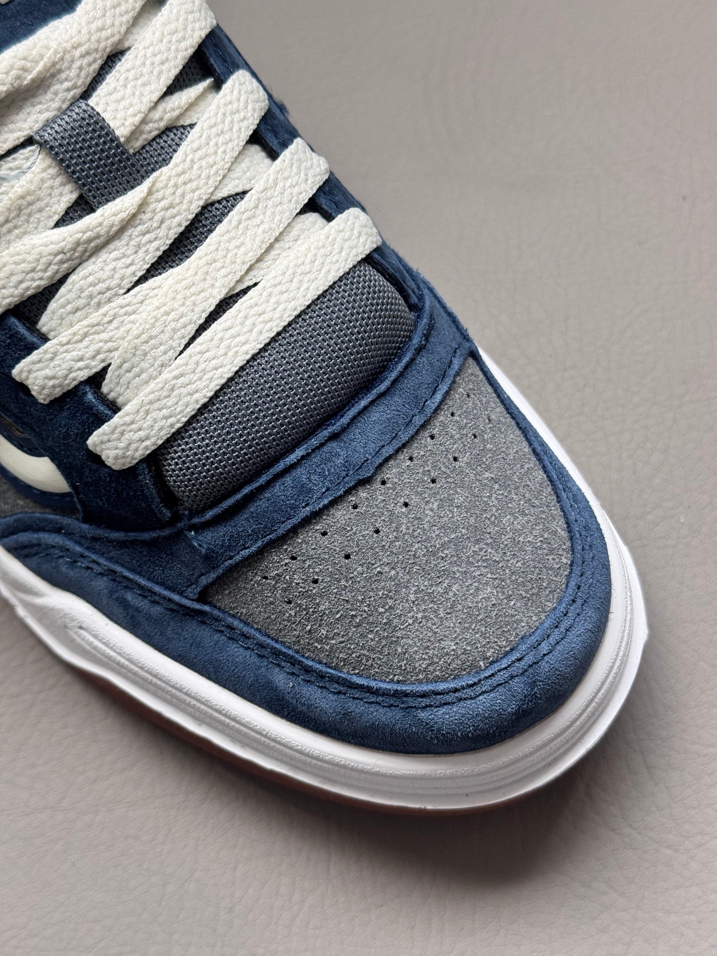 Vans Hylane