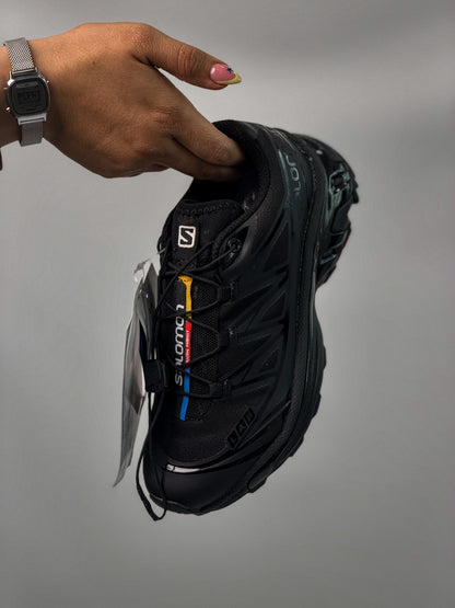 Salomón XT-6