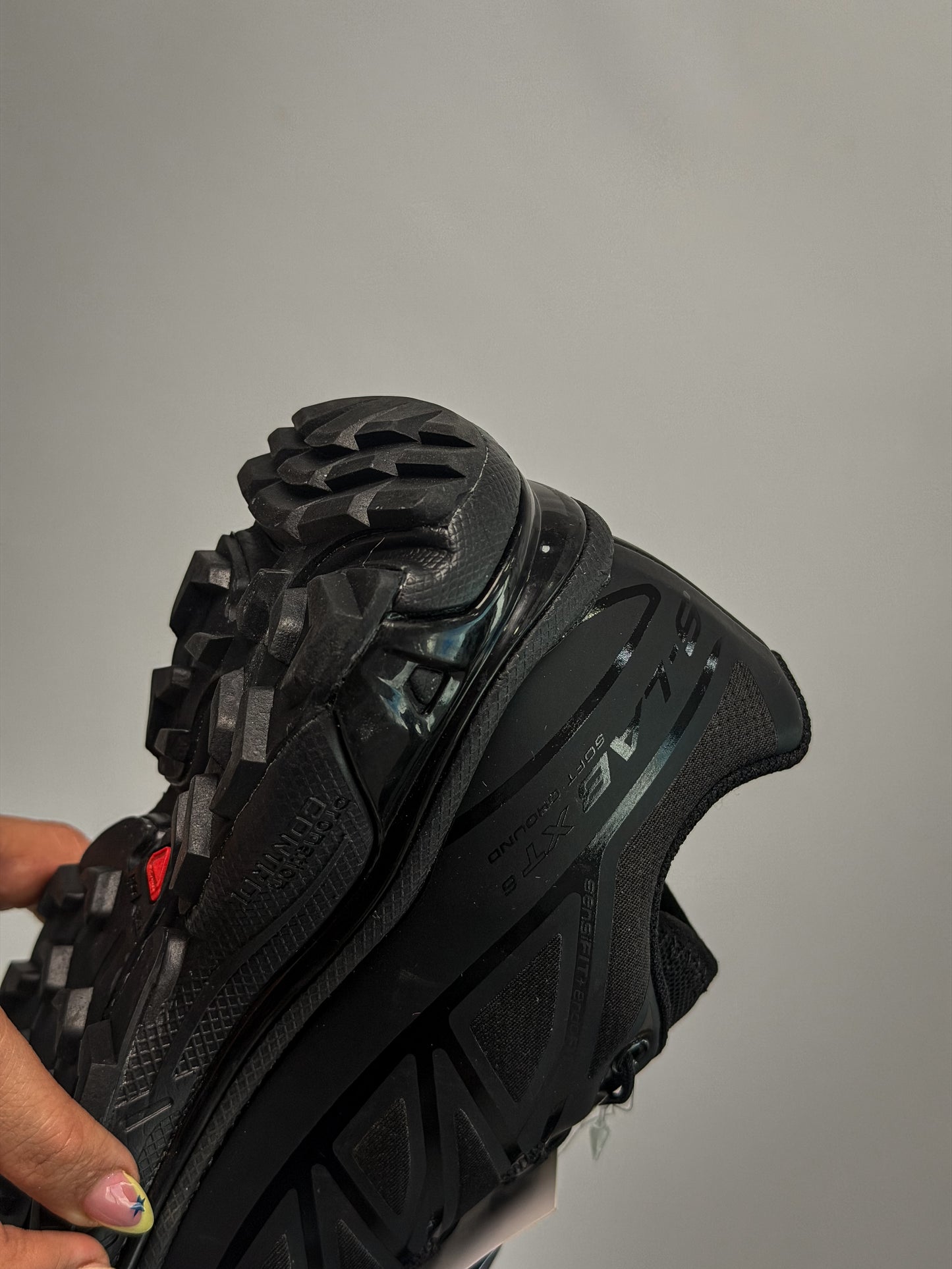 Salomón XT-6