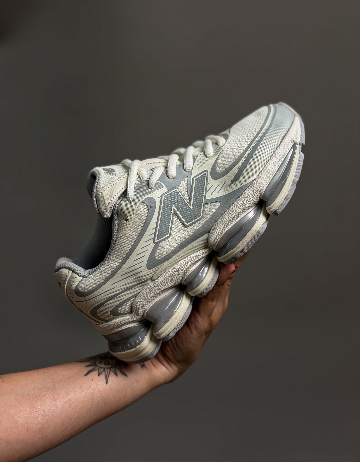 New Balance 2000