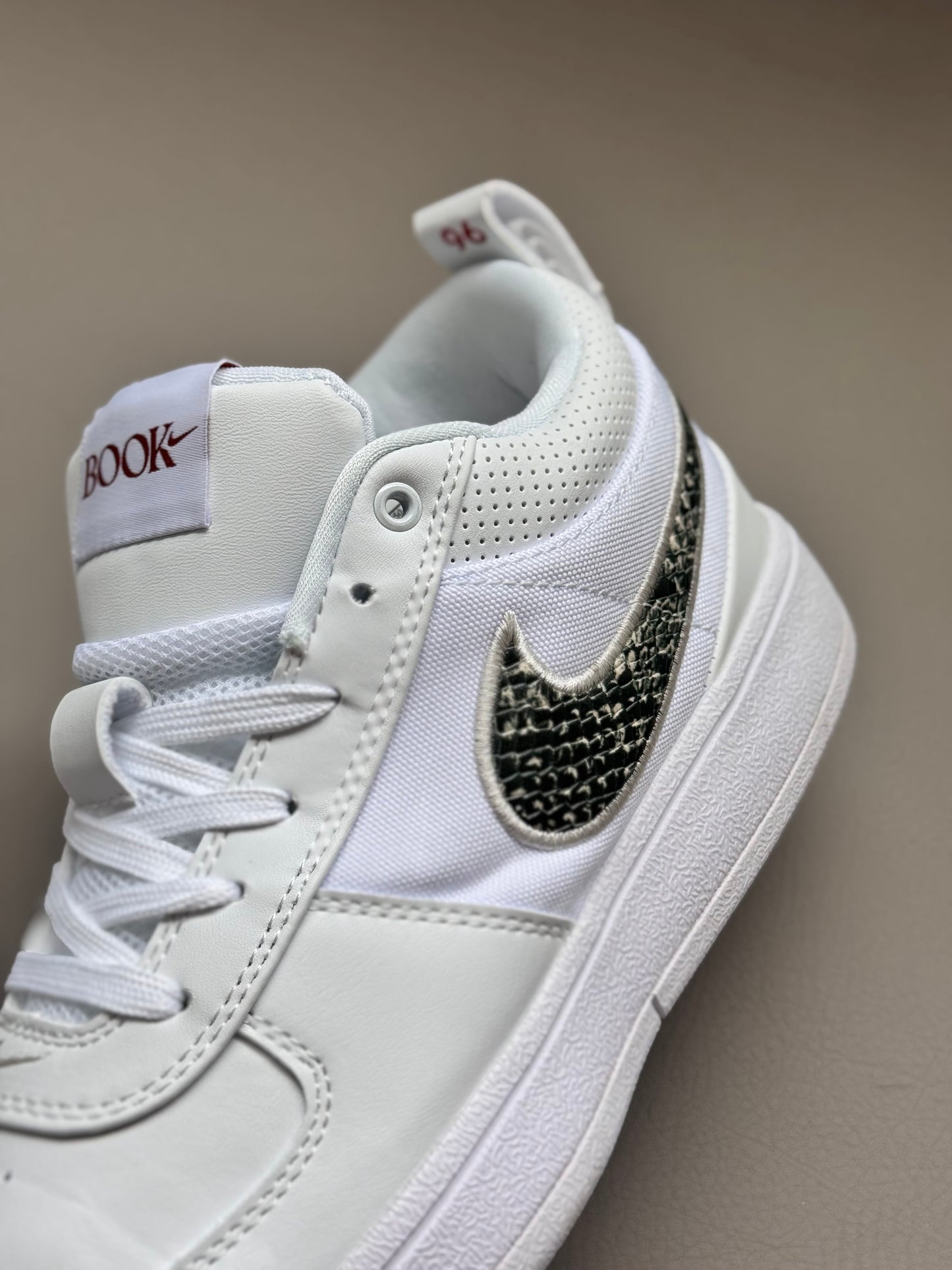 Nike Book 1