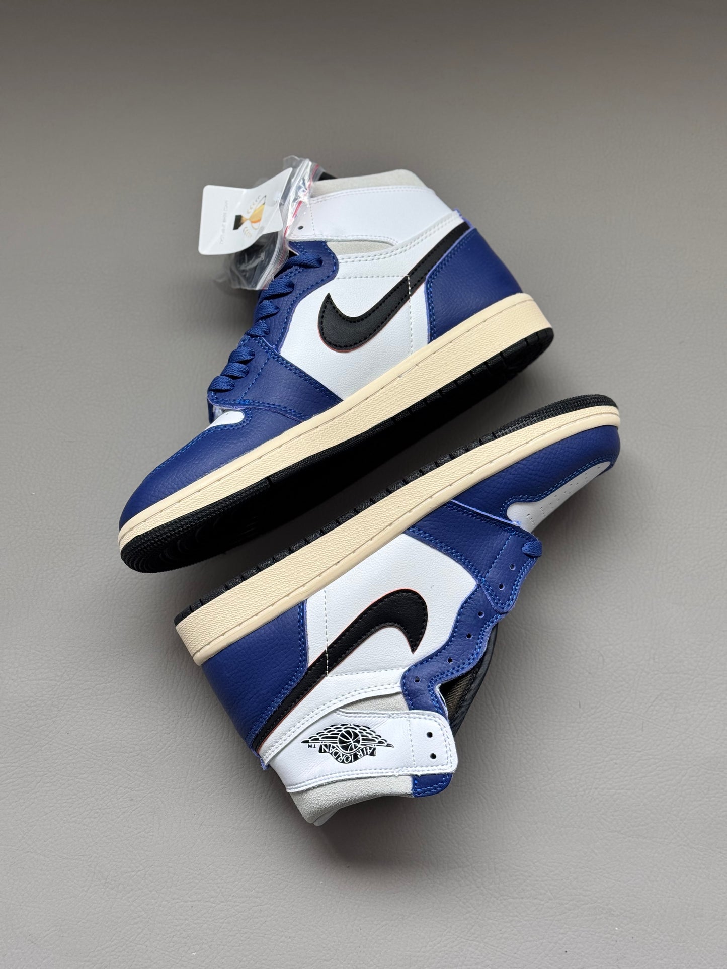 Air Jordan 1