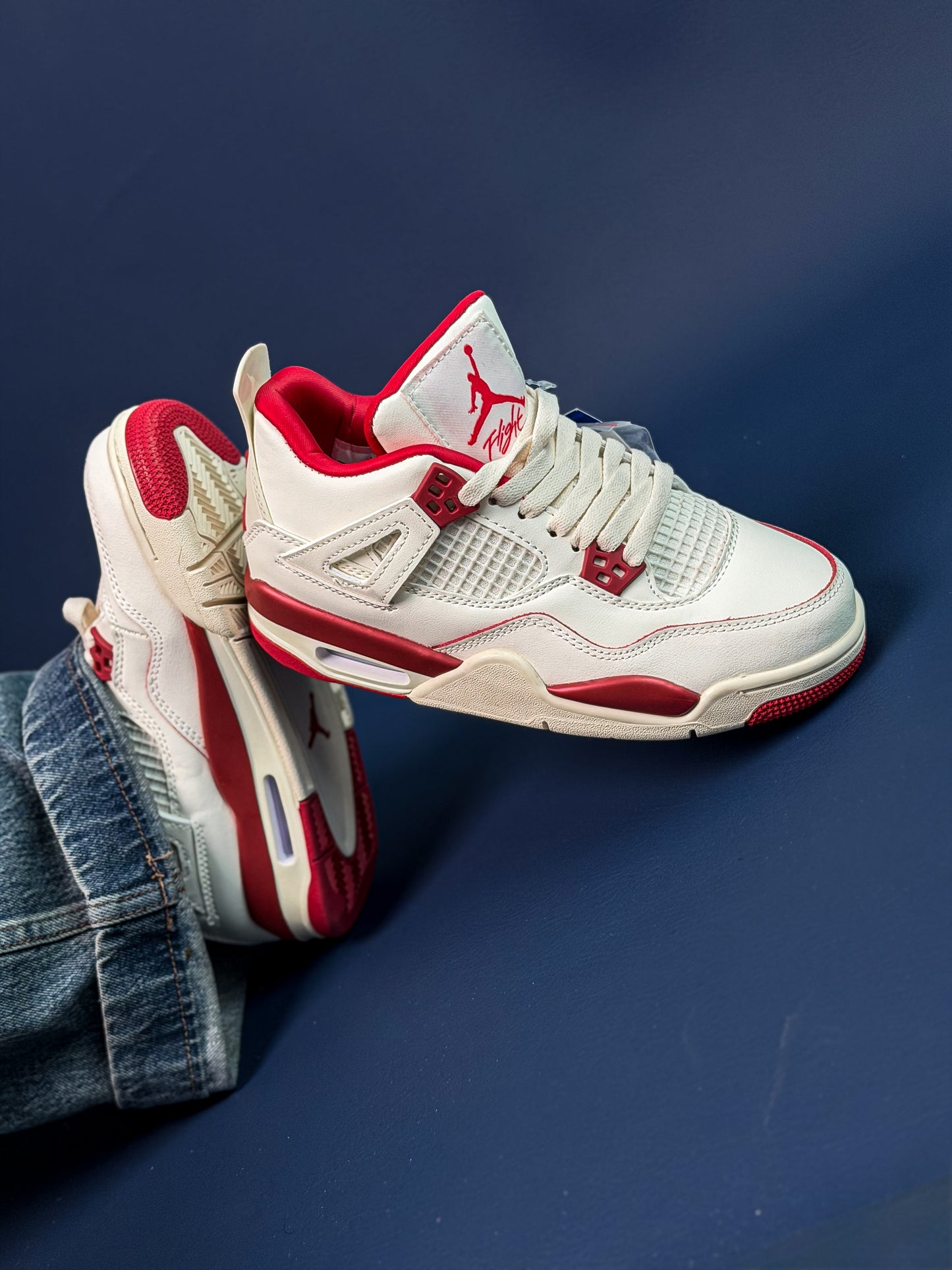 Air Jordan 4