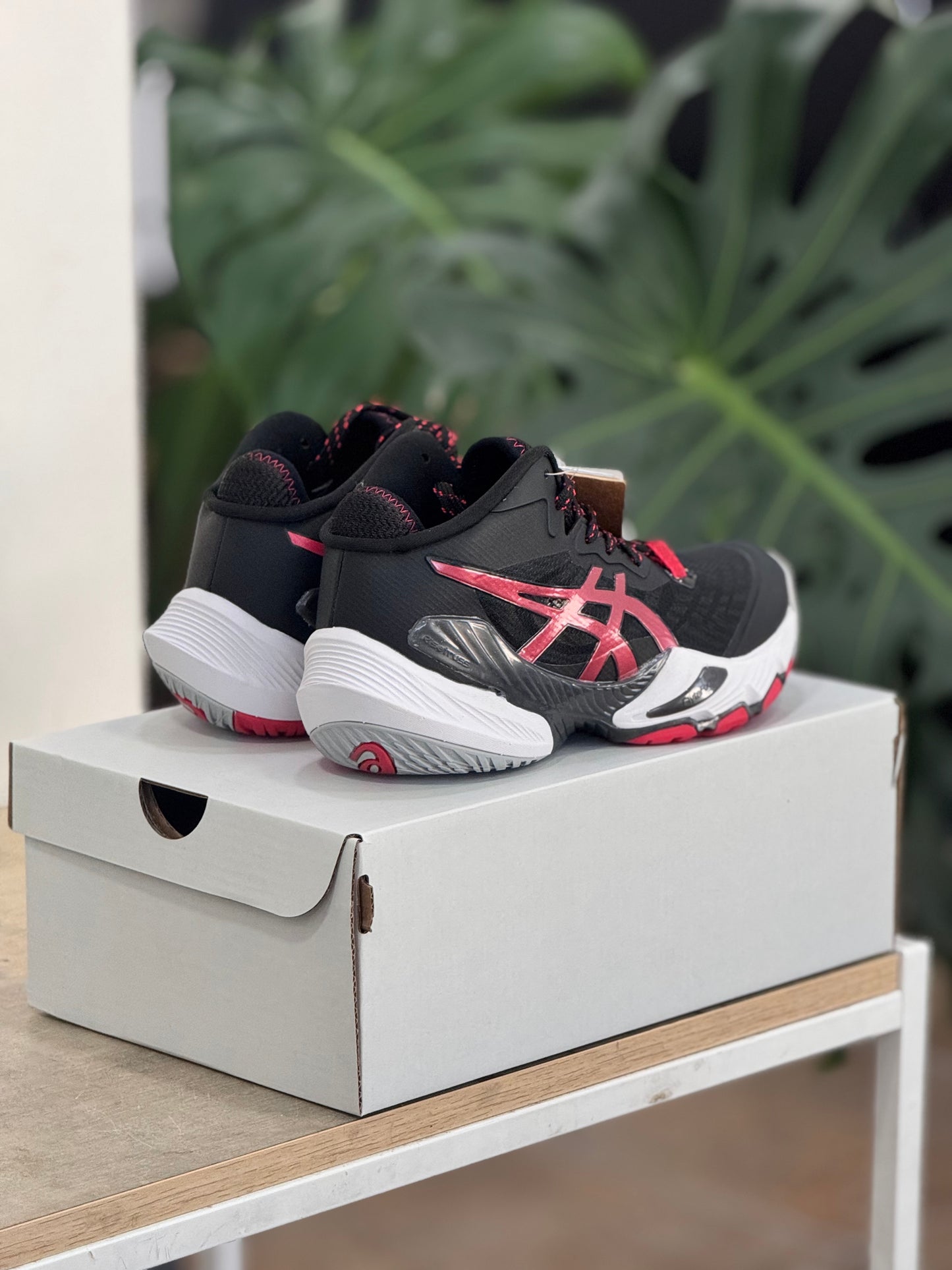 Asics Metarise Black Electic Red