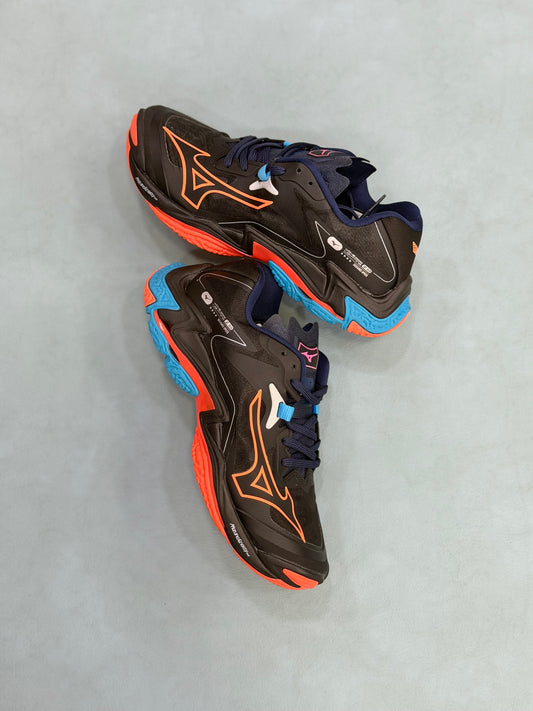 Mizuno Wave