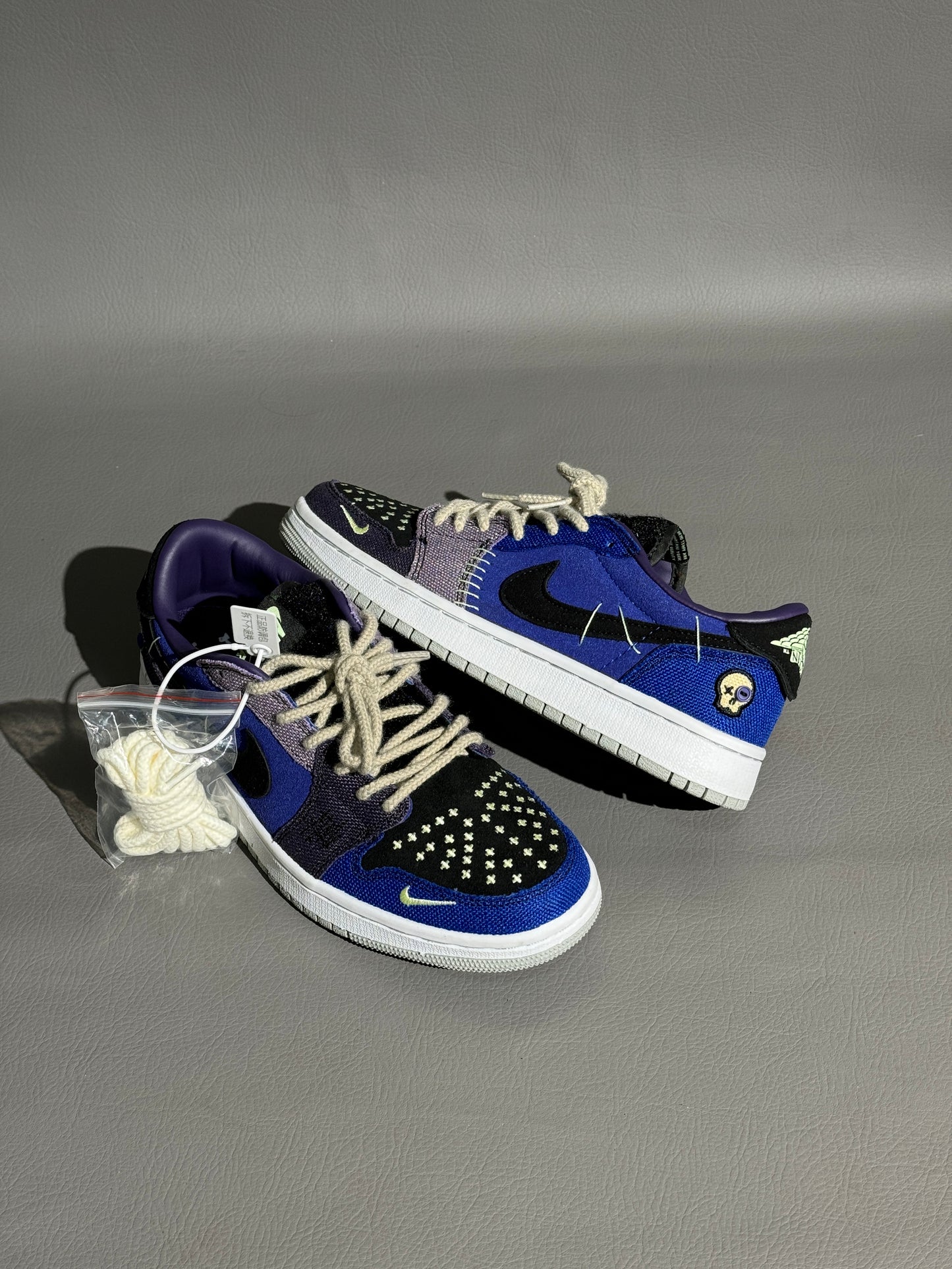 Air Jordan 1 Low OG Voodoo