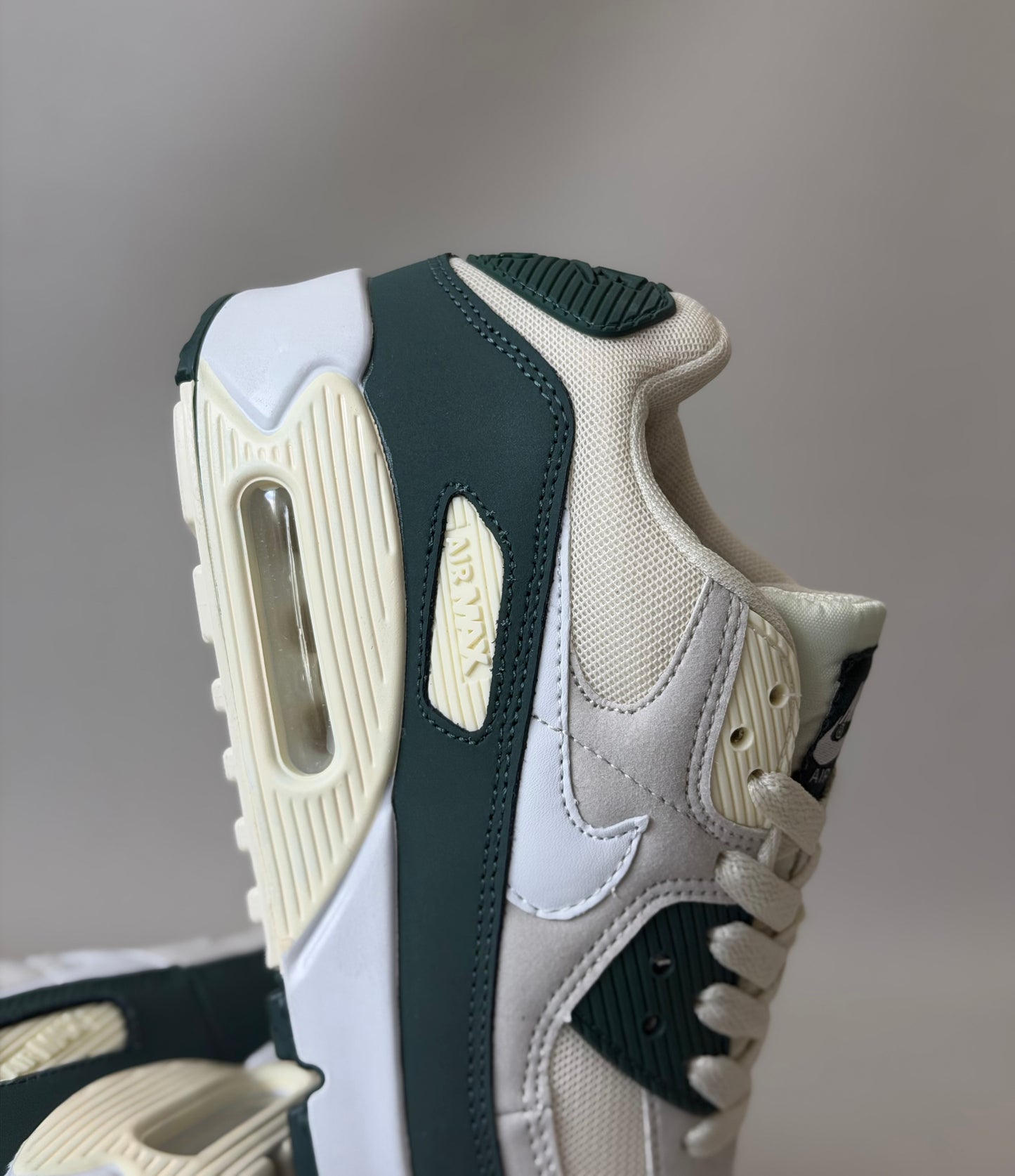 Nike Air Max 90