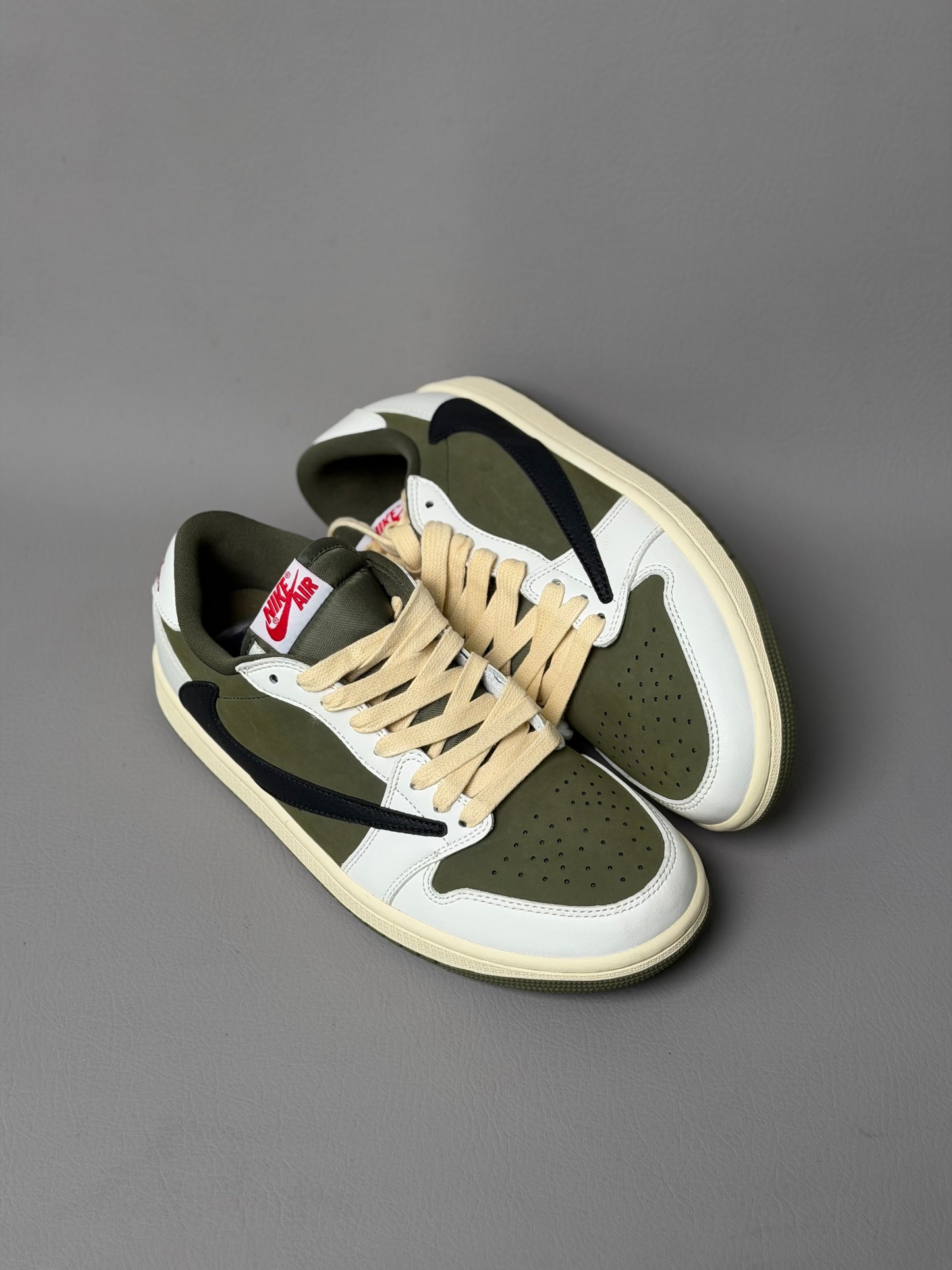 Air Jordan 1 Low x Travis