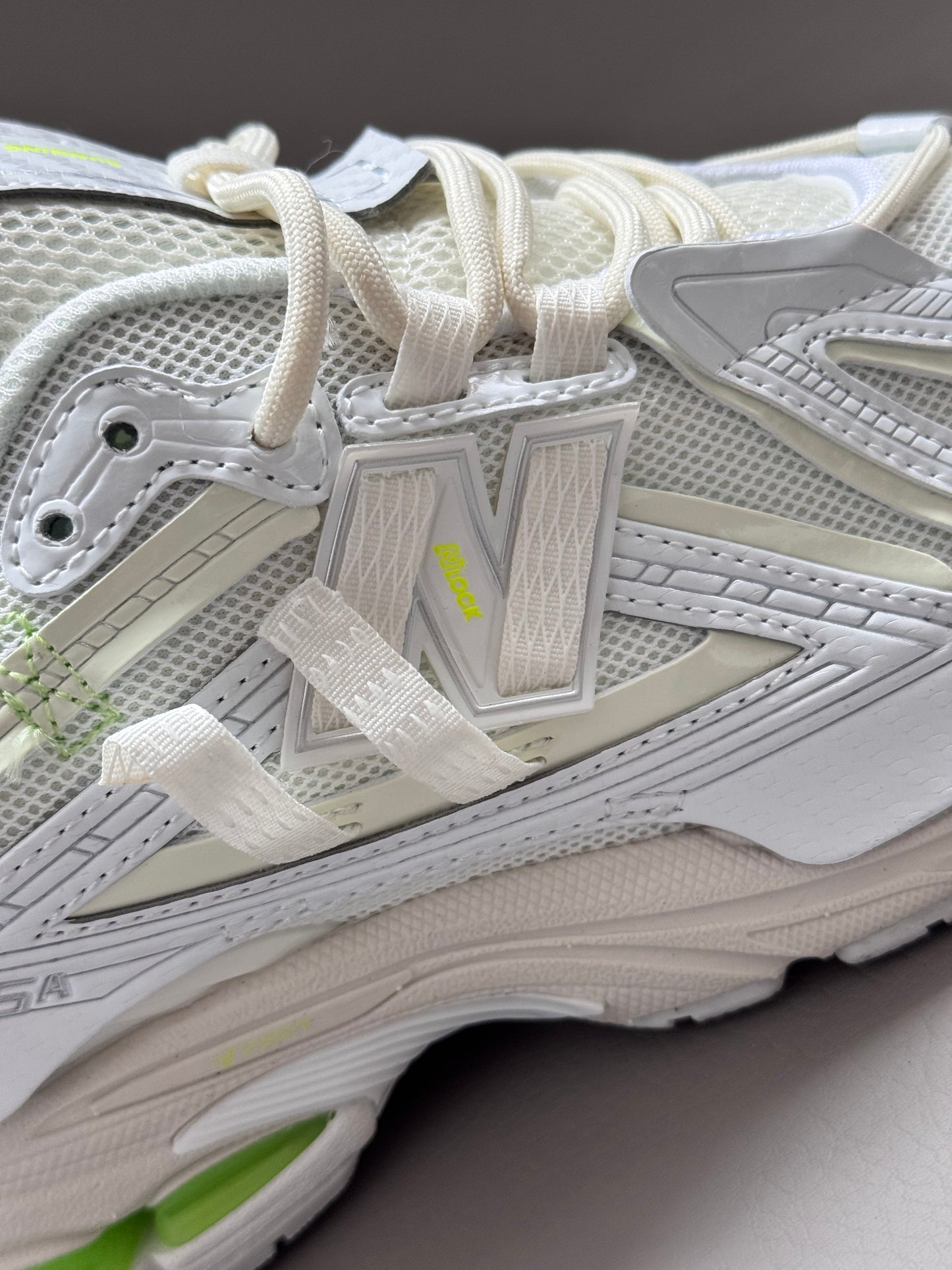 New Balance 1906A