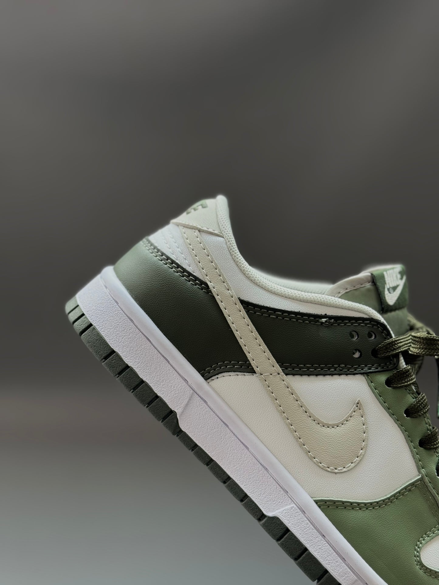 Nike Dunk Low Oil Green Cargo