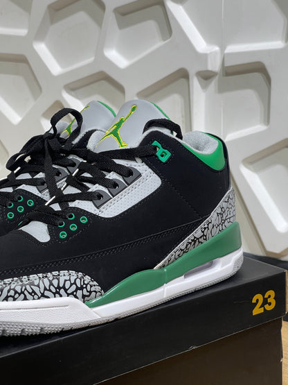 Air Jordan 3 Pine Green