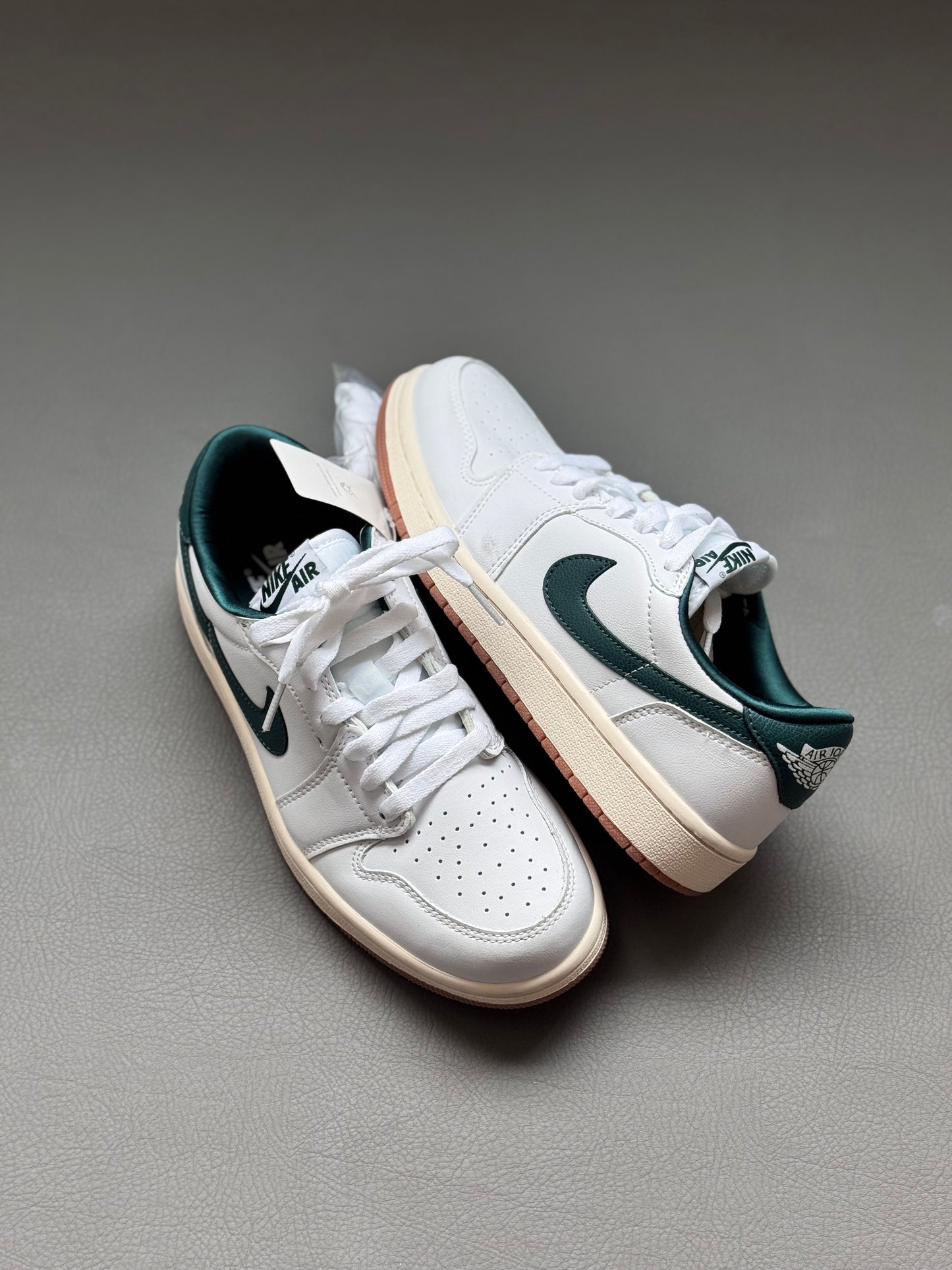 Jordan 1 Low OG White Oxidized Green Sail